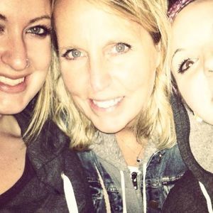 Meet your Posher, Becky